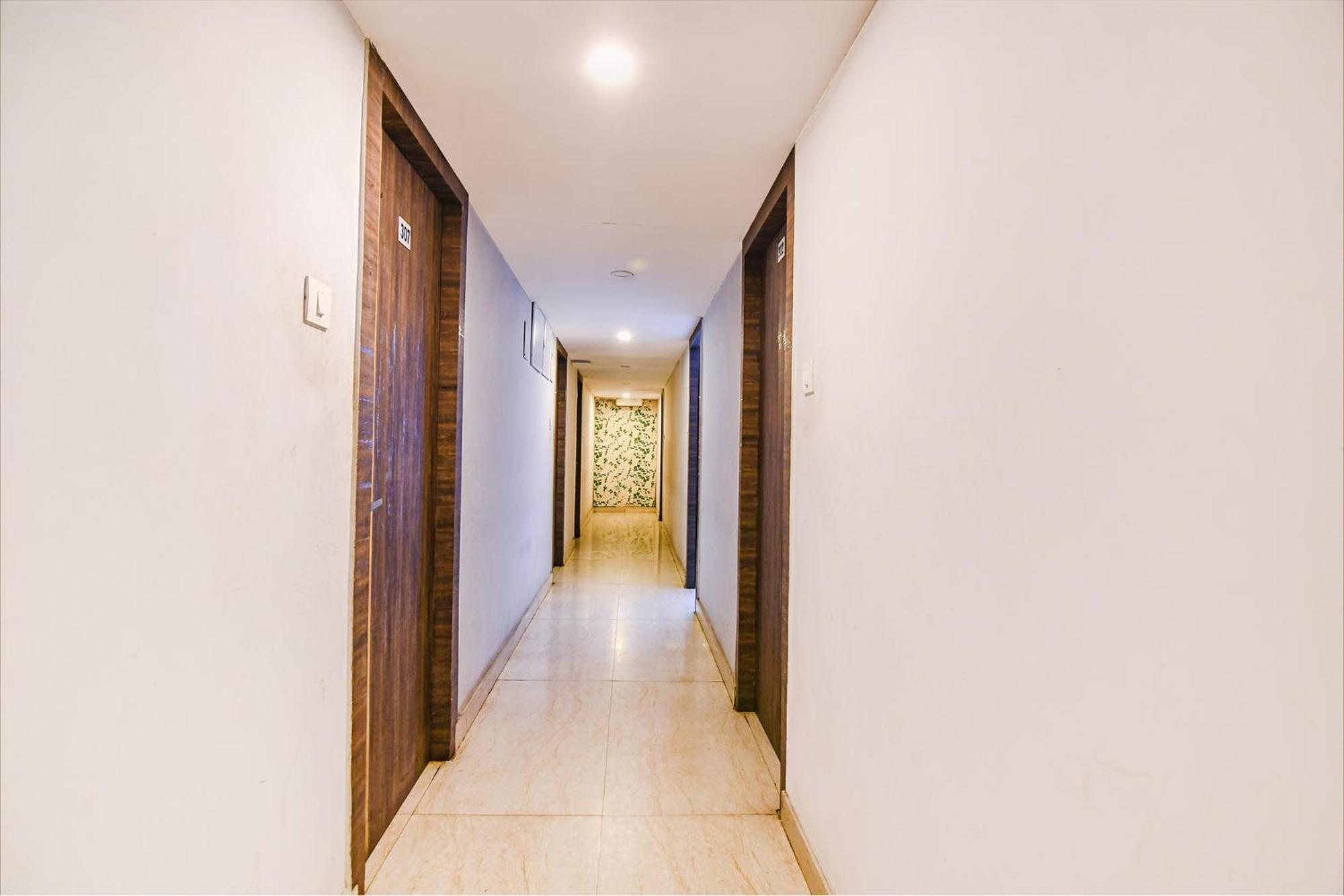 Fabexpress Subh Residency Hotel Santragachi Exterior photo